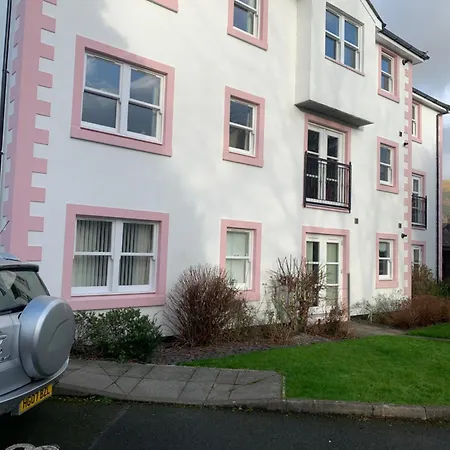 Ground Floor With Parking Keswick (Cumbria)